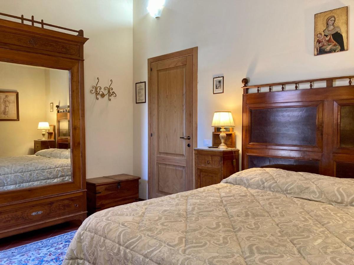 Monteriggioni Castello Villa Luaran gambar