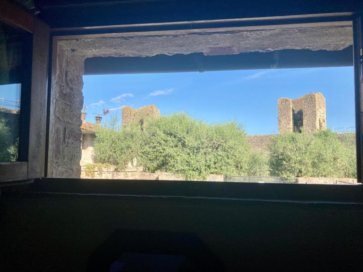 Monteriggioni Castello Villa Luaran gambar