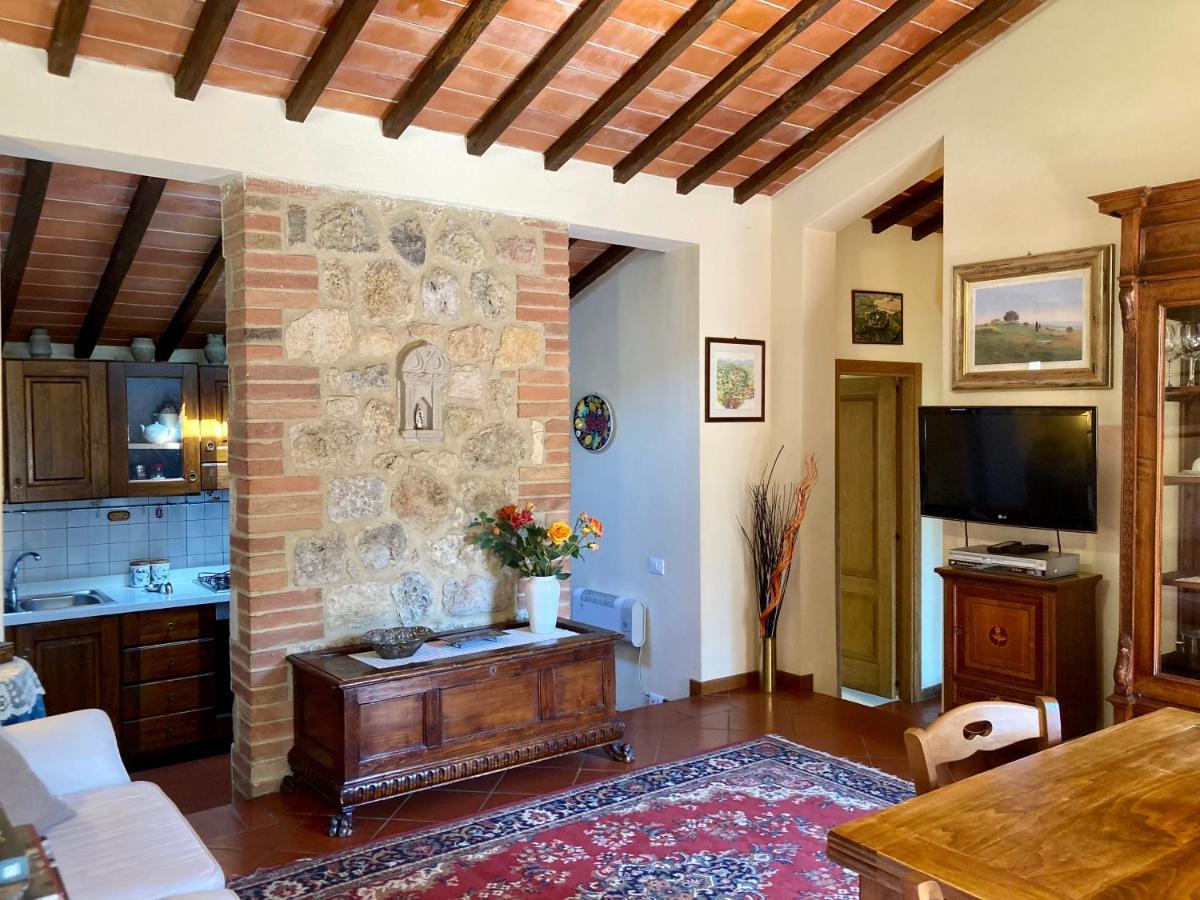 Monteriggioni Castello Villa Luaran gambar
