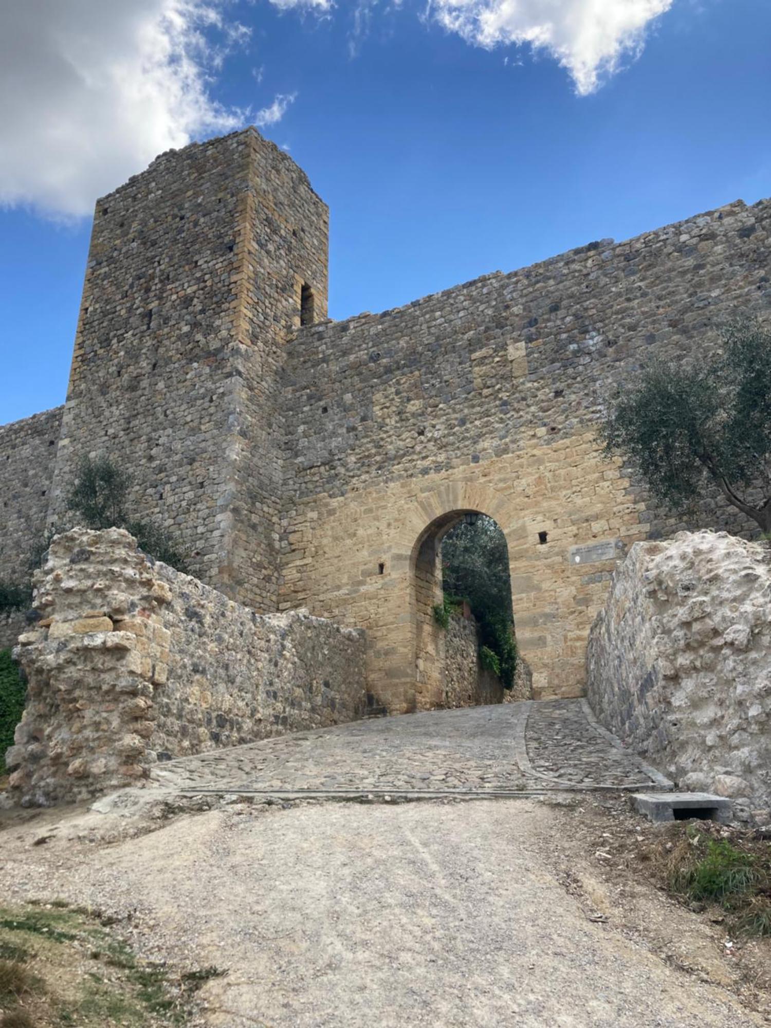 Monteriggioni Castello Villa Luaran gambar